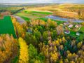 Działka położona w sąsiedztwie lasów i jeziora - zdjęcie 5