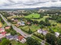 Dom jednorodzinny z piękną działką nad rzeką - zdjęcie 5
