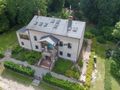 Obiekt historyczny nad rzeką Radunią w Bielkowie - zdjęcie 1