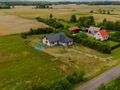 Dom jednorodzinny parterowy z wielospadowym dachem - zdjęcie 6