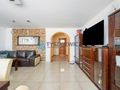 Duży dom z ogromnym potencjałem - zdjęcie 3