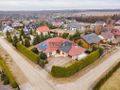 Dom blisko jeziora z fotowoltaiką i pompą ciepła - zdjęcie 2