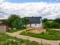 Klimatyczny dom z dużą działką ok.16200 m2 - zdjęcie 2