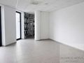 Lokal 44 m2 w budynku biurowym - Ursynów - zdjęcie 3