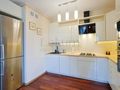 Targówek - apartament przy metrze - zdjęcie 6