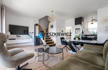 15867786 - zdjęcie ogłoszenia