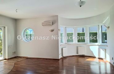 15876664 - zdjęcie ogłoszenia