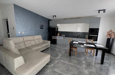 15882551 - zdjęcie ogłoszenia
