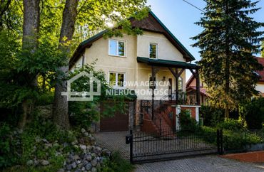 15893129 - zdjęcie ogłoszenia