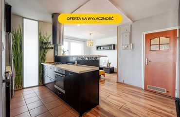 15905156 - zdjęcie ogłoszenia