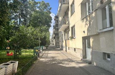 15912198 - zdjęcie ogłoszenia