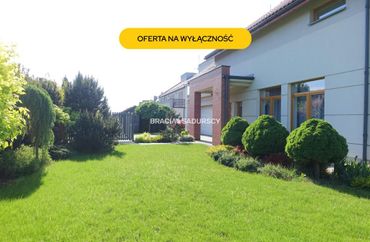 15945548 - zdjęcie ogłoszenia
