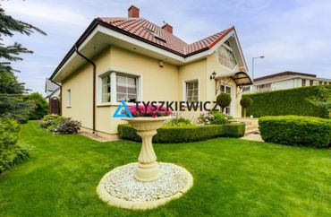 15950348 - zdjęcie ogłoszenia