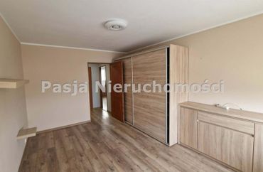 15957025 - zdjęcie ogłoszenia