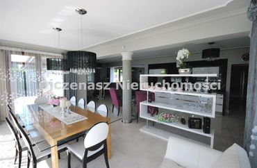 15962033 - zdjęcie ogłoszenia