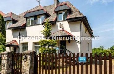 15969537 - zdjęcie ogłoszenia