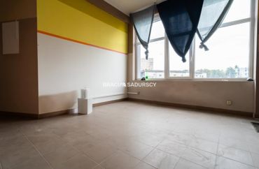 15974353 - zdjęcie ogłoszenia