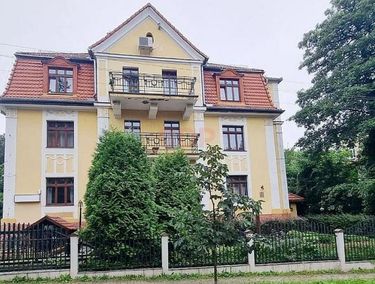 Zdjęcie ogłoszenia