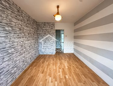 15562395 - zdjęcie ogłoszenia