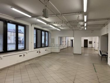 15611905 - zdjęcie ogłoszenia
