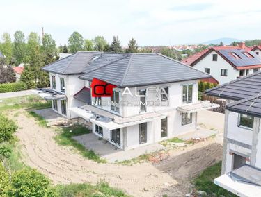 Zdjęcie ogłoszenia
