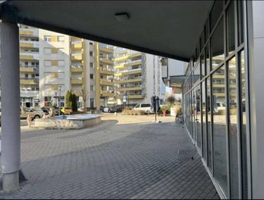 Zdjęcie ogłoszenia