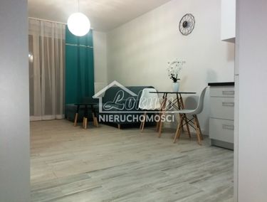15882788 - zdjęcie ogłoszenia