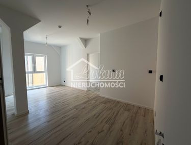 15883095 - zdjęcie ogłoszenia