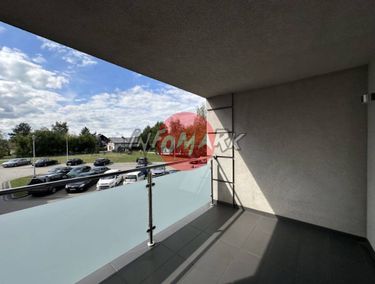 Zdjęcie ogłoszenia