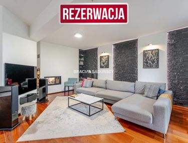 Zdjęcie ogłoszenia