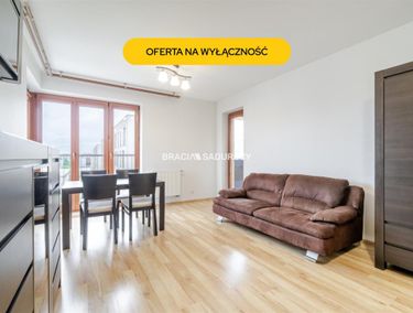 15946870 - zdjęcie ogłoszenia
