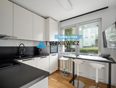 Zdjęcie ogłoszenia