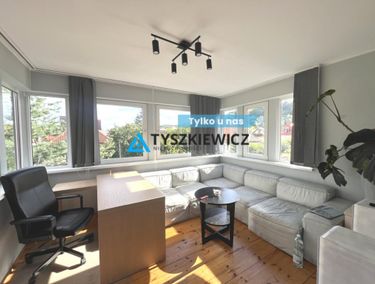Zdjęcie ogłoszenia