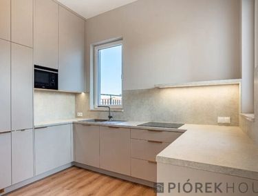 15962142 - zdjęcie ogłoszenia