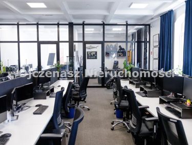 Zdjęcie ogłoszenia