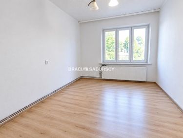 Zdjęcie ogłoszenia