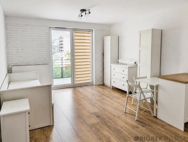 15973302 - zdjęcie ogłoszenia
