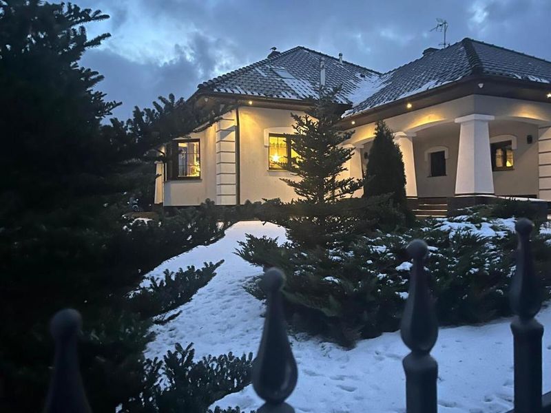 Zdjęcie ogłoszenia -  
