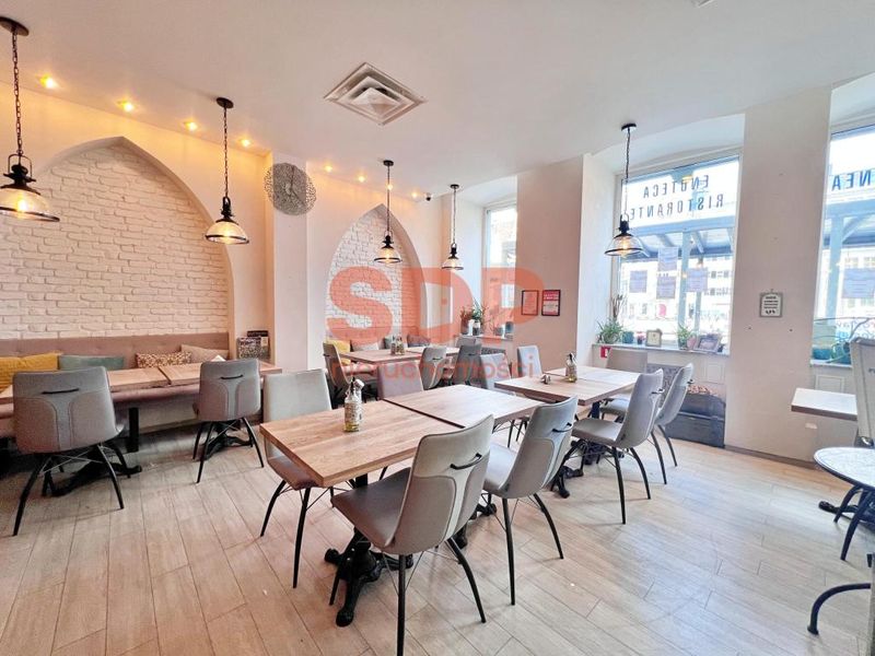 Lokal usługowy do wynajęcia, 168 m², Wrocław, Stare Miasto, Plac Solny - ID: 15899999