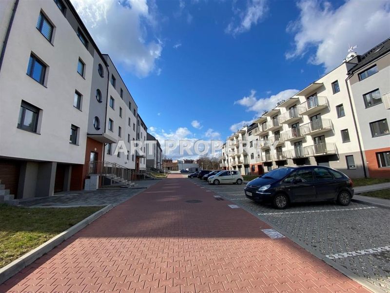 Zdjęcie ogłoszenia -  