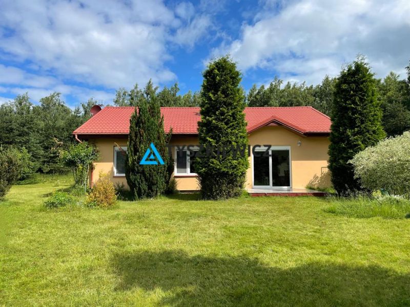 Wyjątkowe siedlisko z gotowym domem w Skarszewach - ID: 15954040
