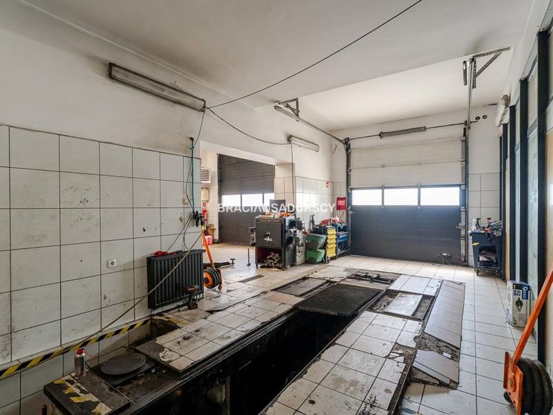 Zdjęcie ogłoszenia -  
