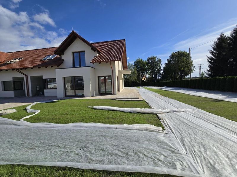 Zdjęcie ogłoszenia -  