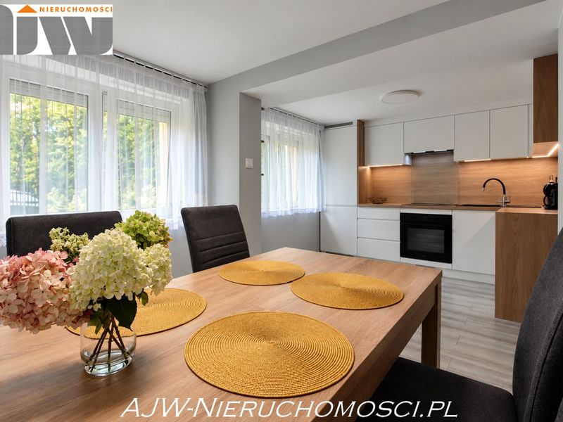 Dom Izabelin B  pow. 162 m2 z wolnostojącą pracownią