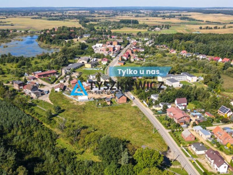 Działka z dużym potencjałem przy drodze asfaltowej