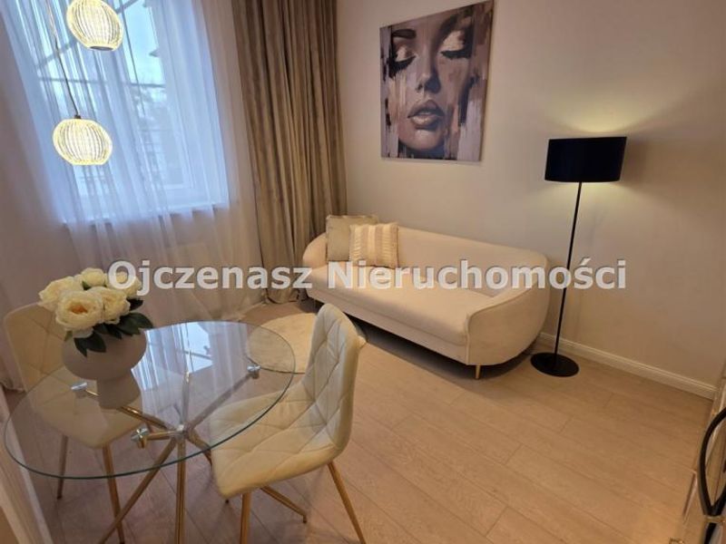 Zdjęcie ogłoszenia -  