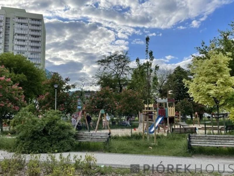 Zdjęcie ogłoszenia -  