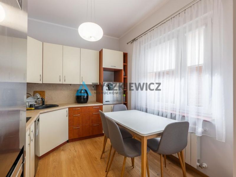 Zdjęcie ogłoszenia -  