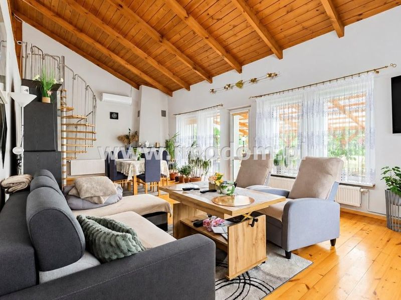 Zdjęcie ogłoszenia -  