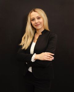 Eliza Czechowicz